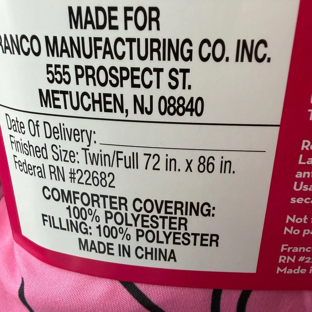 Barbie 2 Piece Reversible Comforter Set Twin Full Pink Chevron Silhouette New